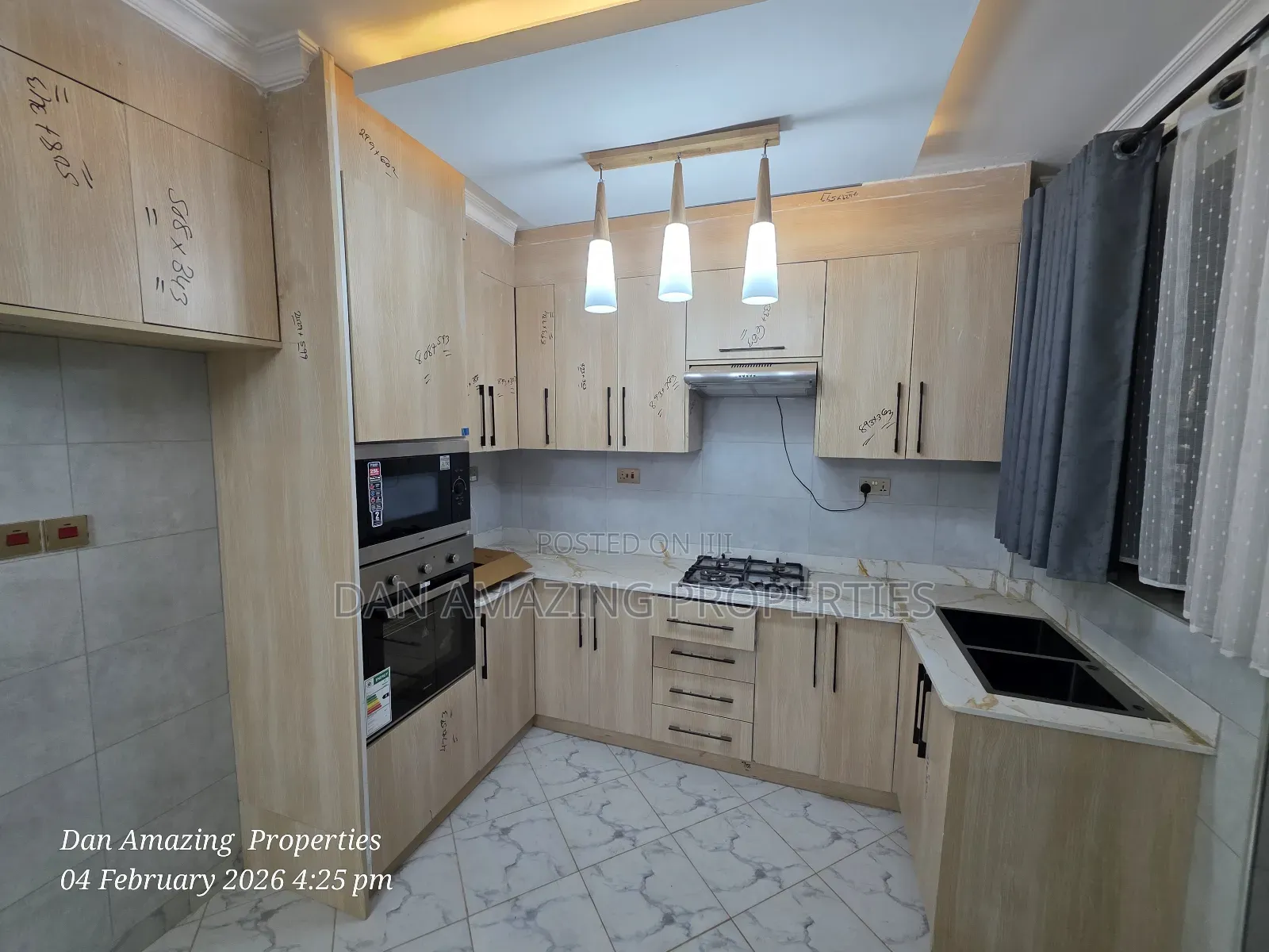 3bdrm Apartment in Western, Thogoto for sale in Thogoto