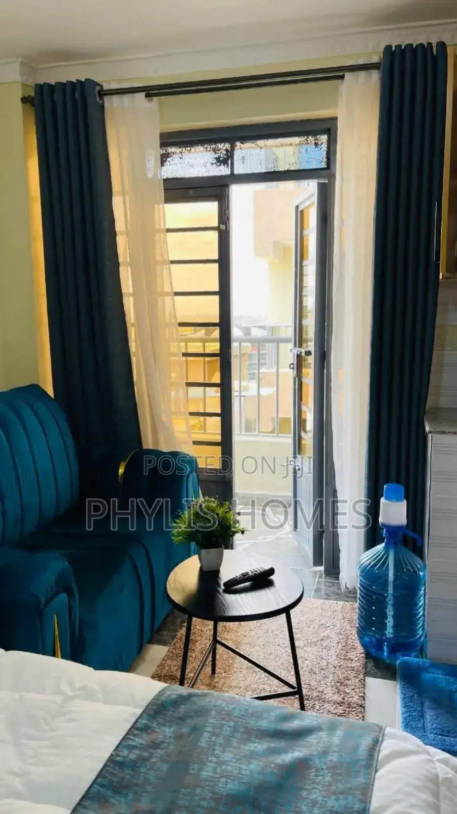 Studio Apartment South B Air BNB in South B