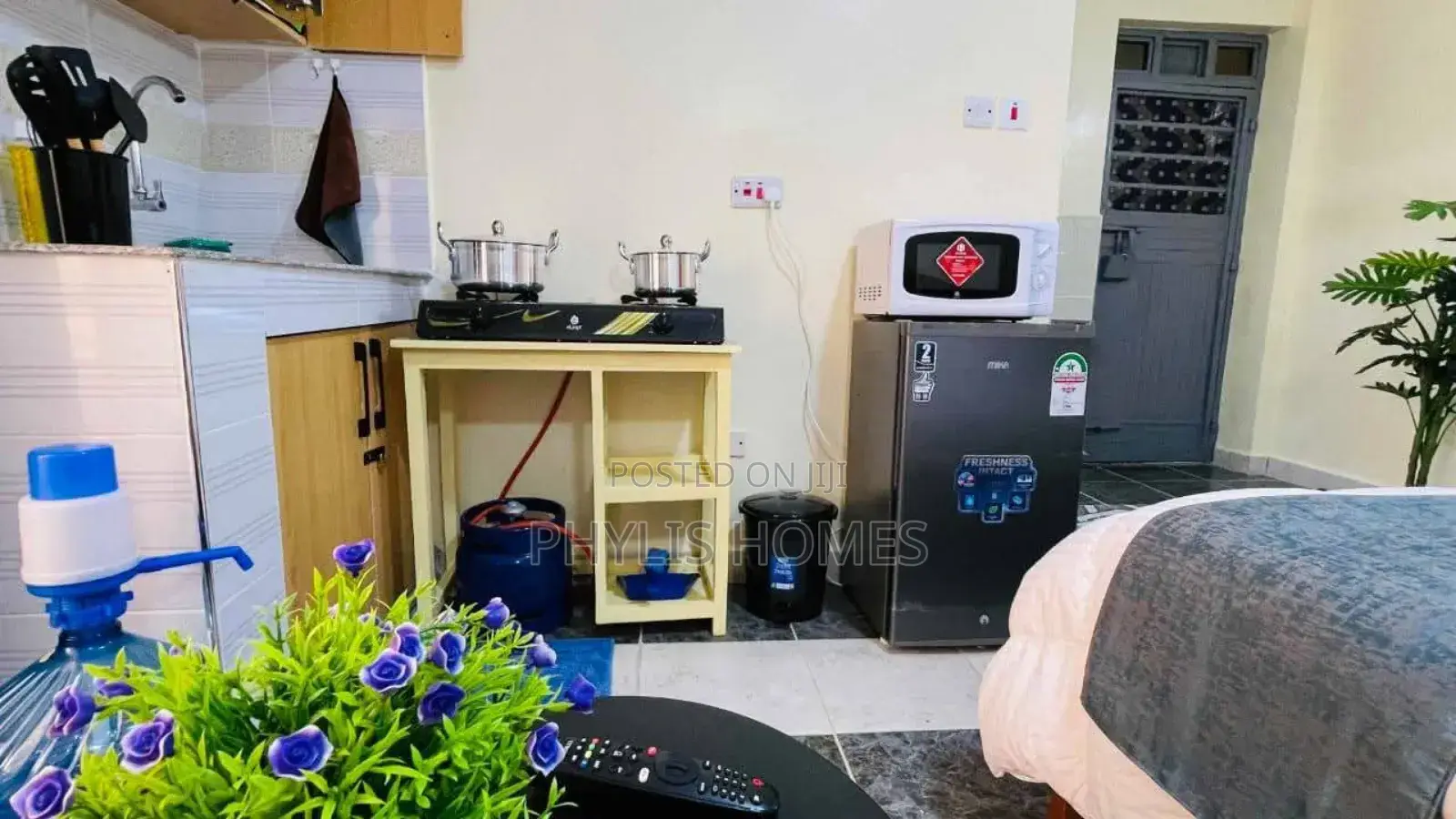 Studio Apartment South B Air BNB in South B