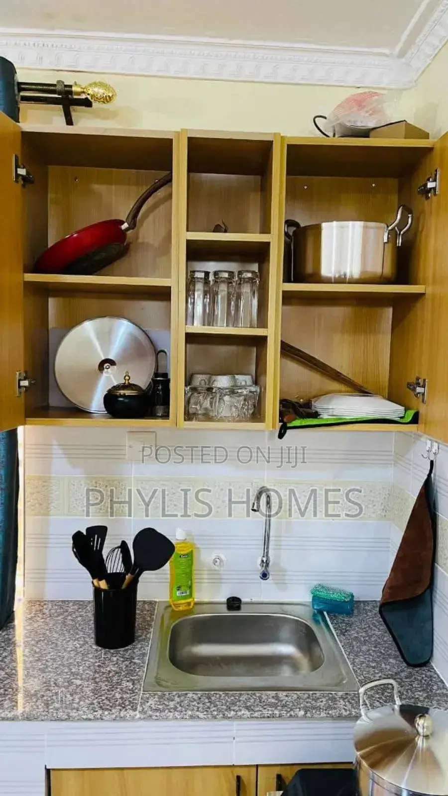 Studio Apartment South B Air BNB in South B