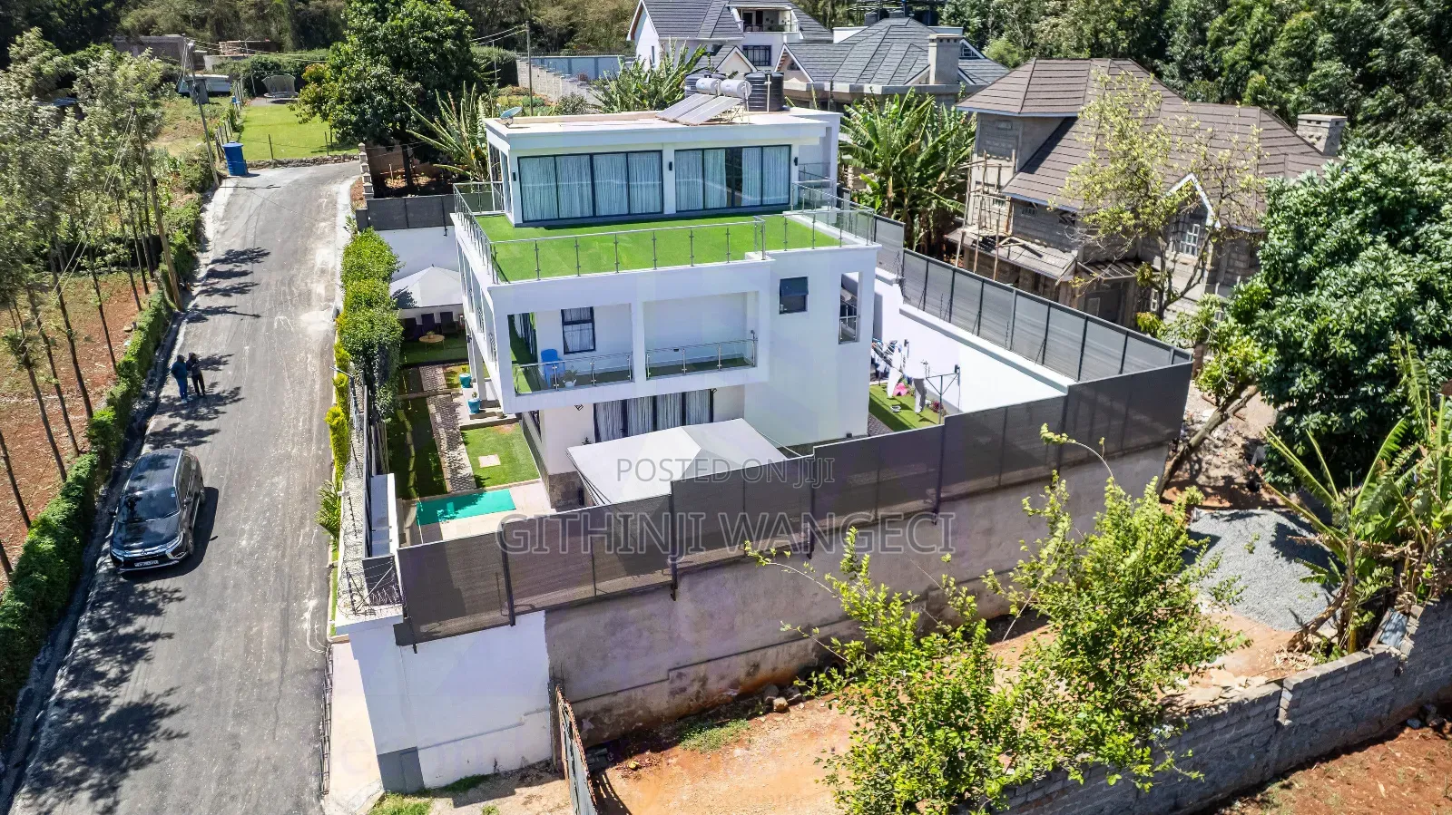 4bdrm Mansion in Kerarapon for sale in Kerarapon