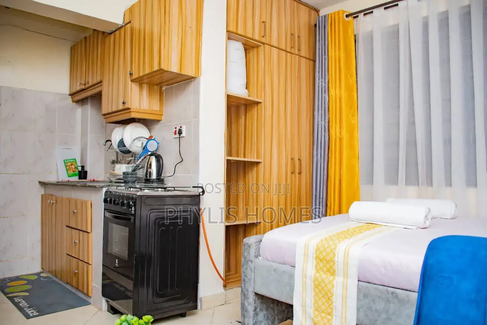 South B Attic Place Studio Air BNB in South B