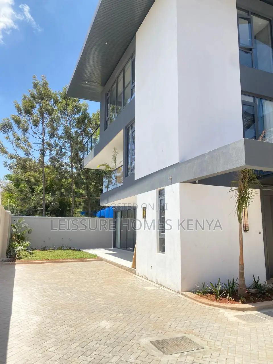 5bdrm Villa in Lavington for sale in Lavington
