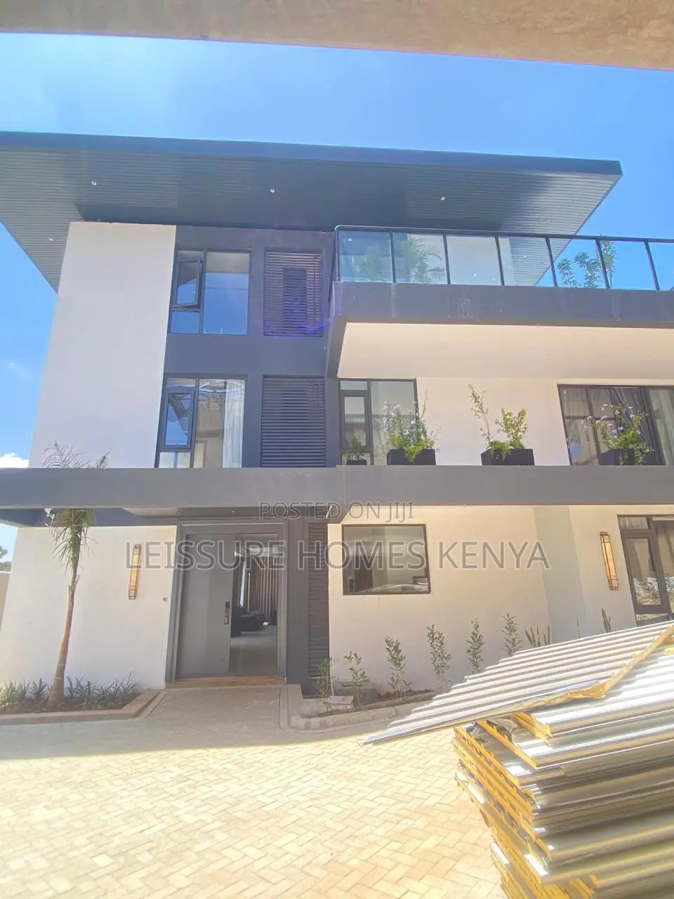 5bdrm Villa in Lavington for sale in Lavington
