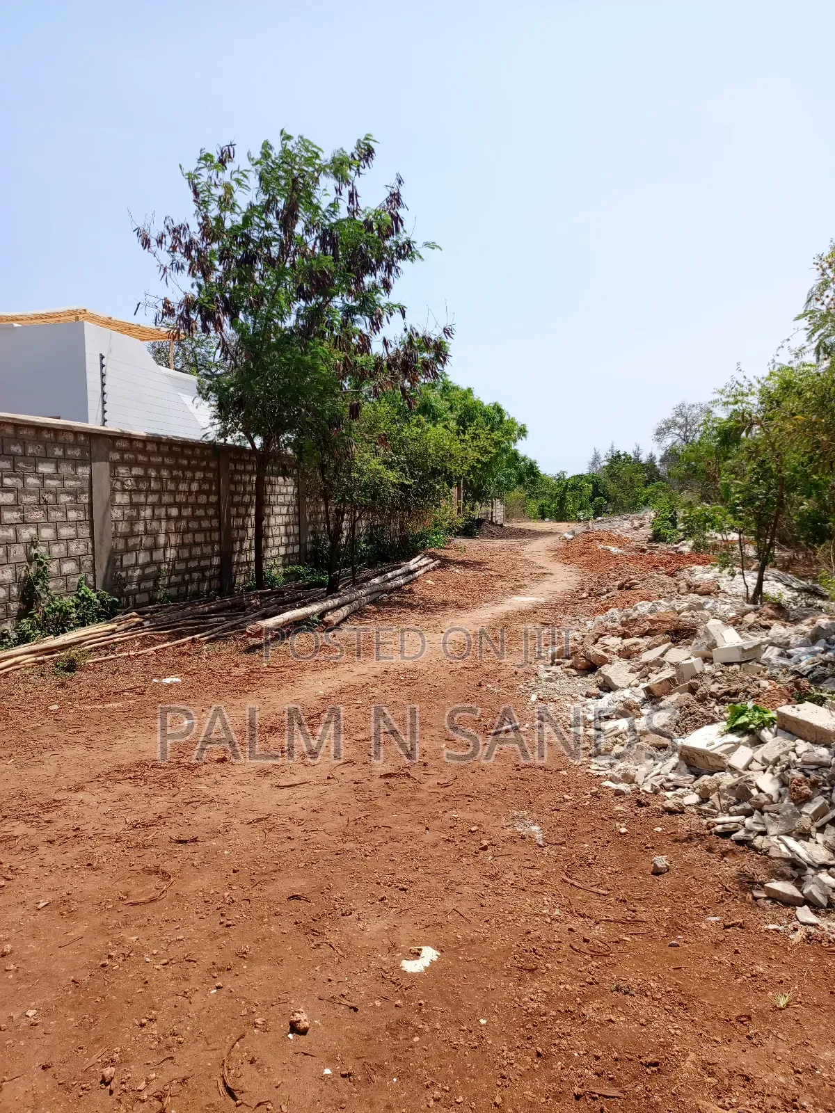 One Acre in Villa Mandhari/Manyatta Area in Diani on Sale! in Ukunda