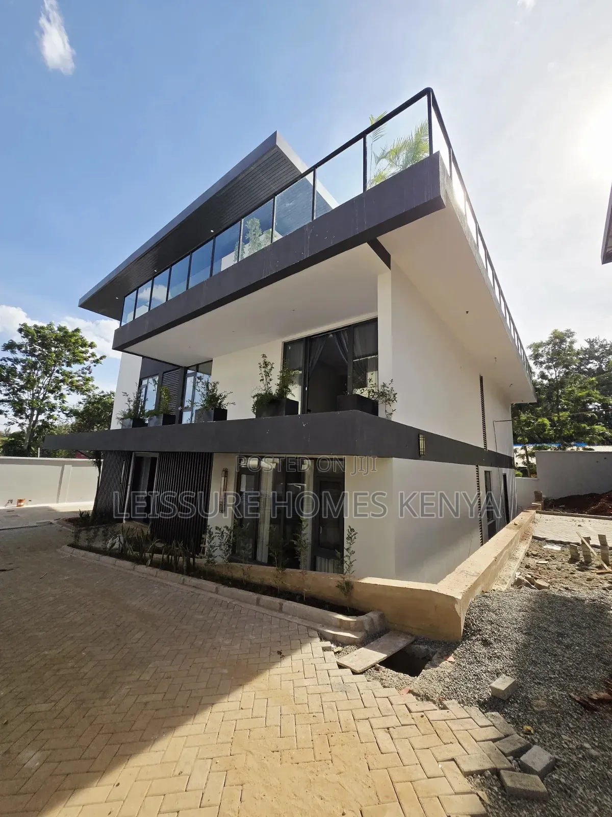 5bdrm Villa in Lavington for sale in Lavington