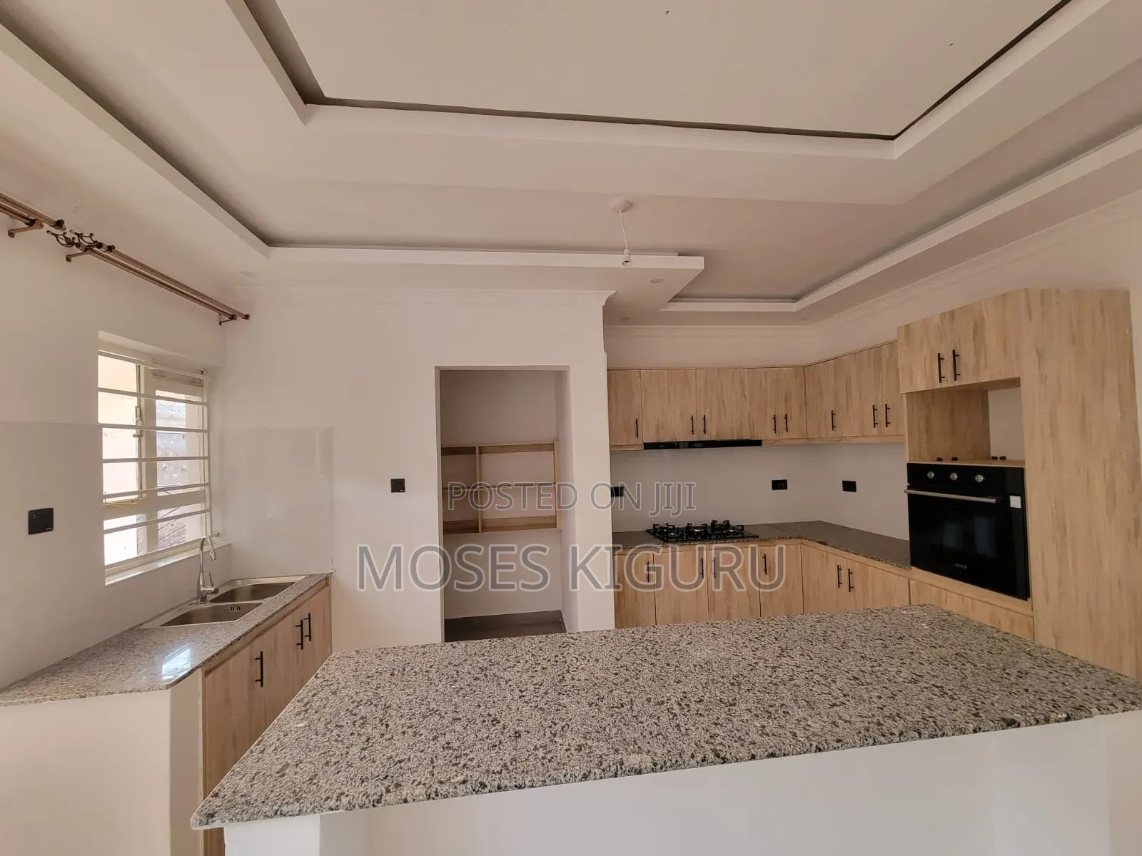 3bdrm Bungalow in Kenyatta Road for rent in Kenyatta Road / Theta 