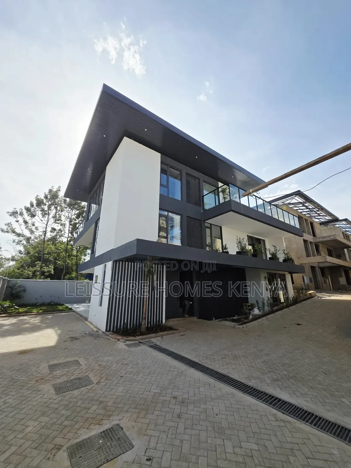 5bdrm Villa in Lavington for sale in Lavington