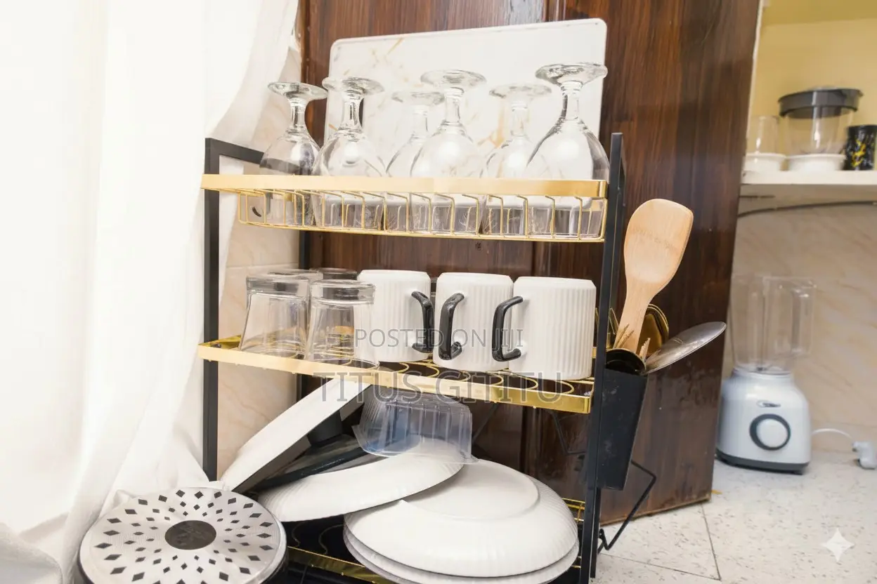 Spacious 1 Bedroom Airbnb Parklands | Near Museum Hill Aga Khan in Parklands/Highridge