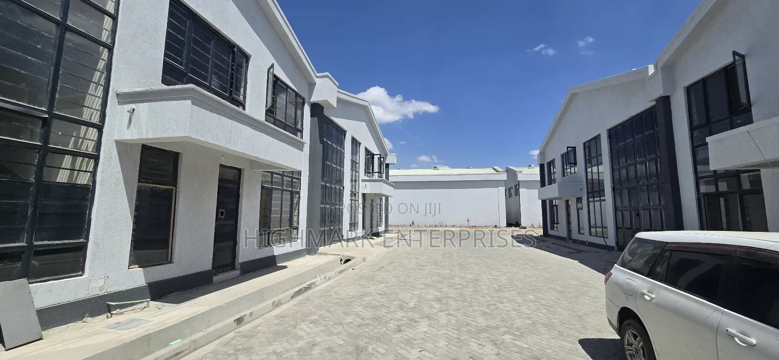 4000 Sq Feet Godown to Let,Eastern Bypass in Kamakis