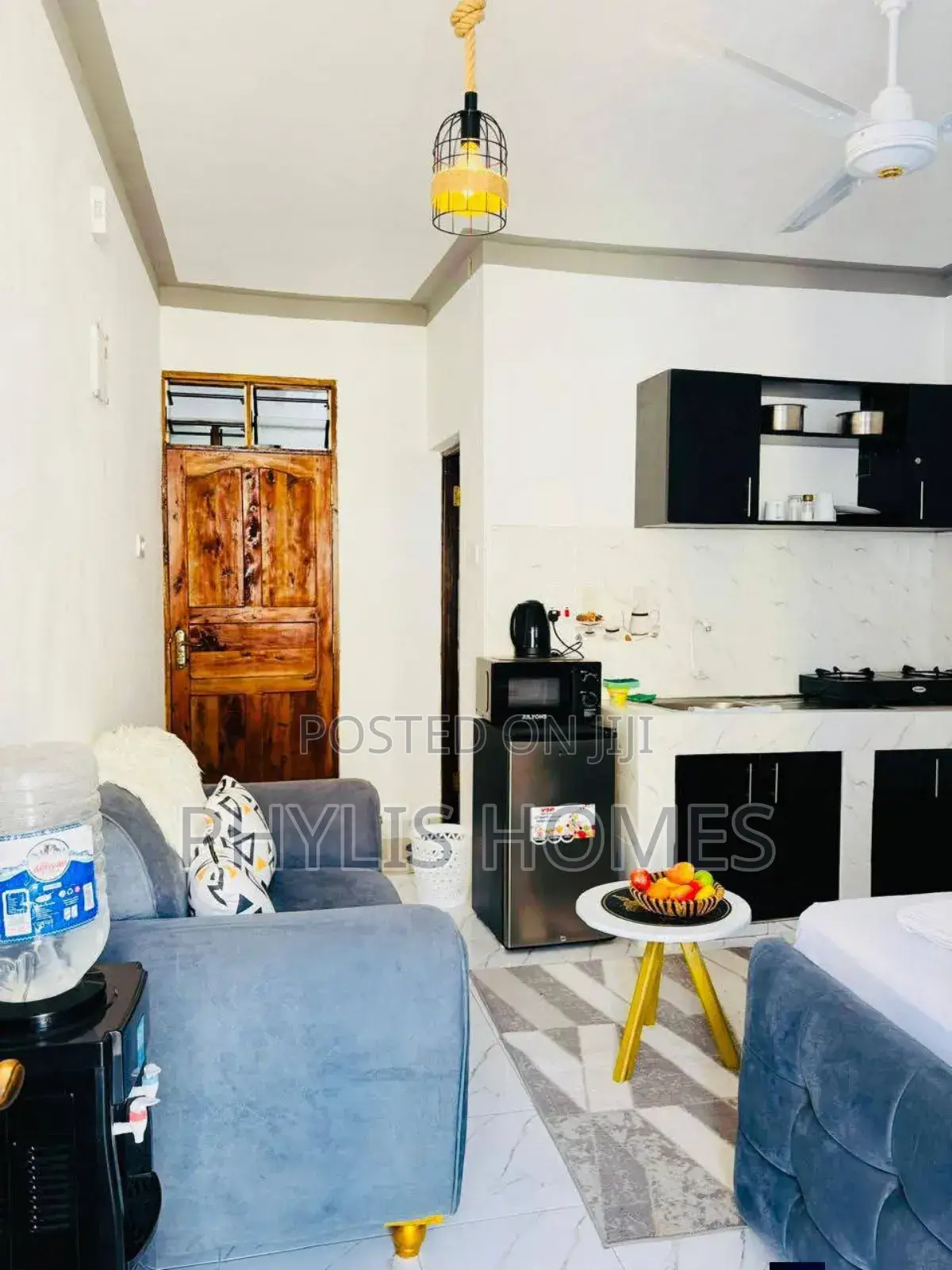 Executive BNB in Papino Apartment South B in South B