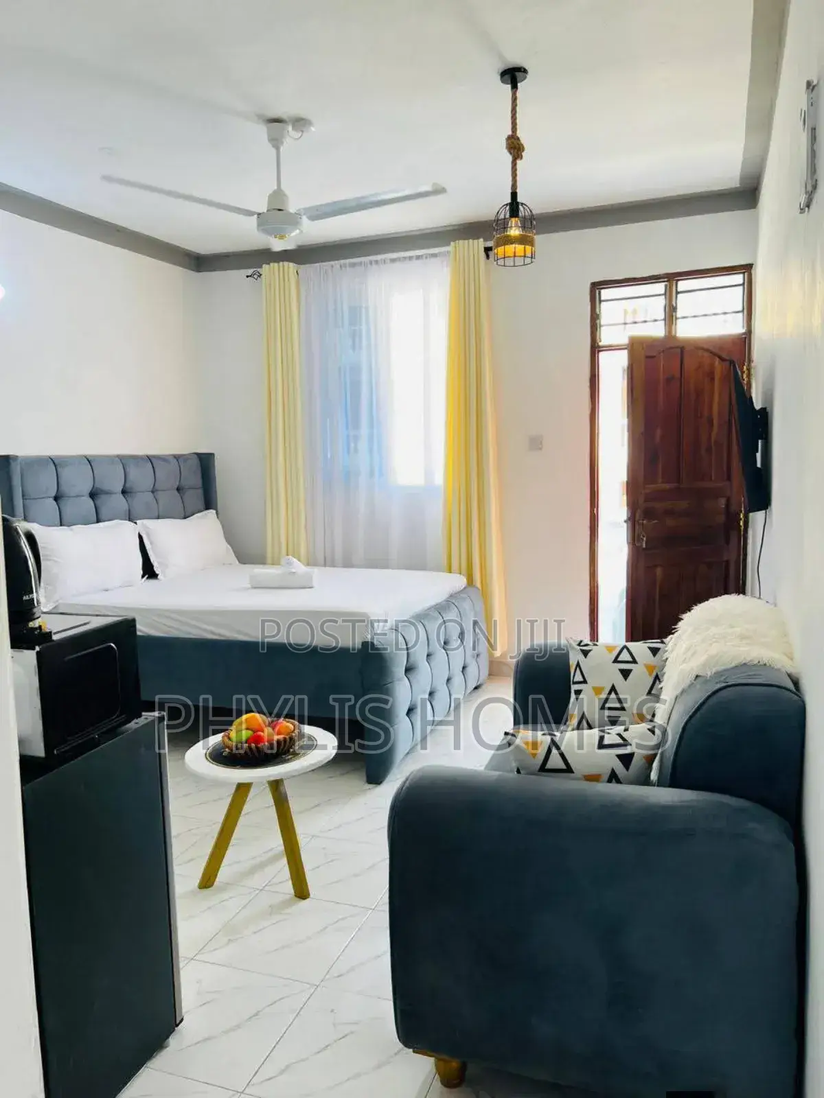 Executive BNB in Papino Apartment South B in South B