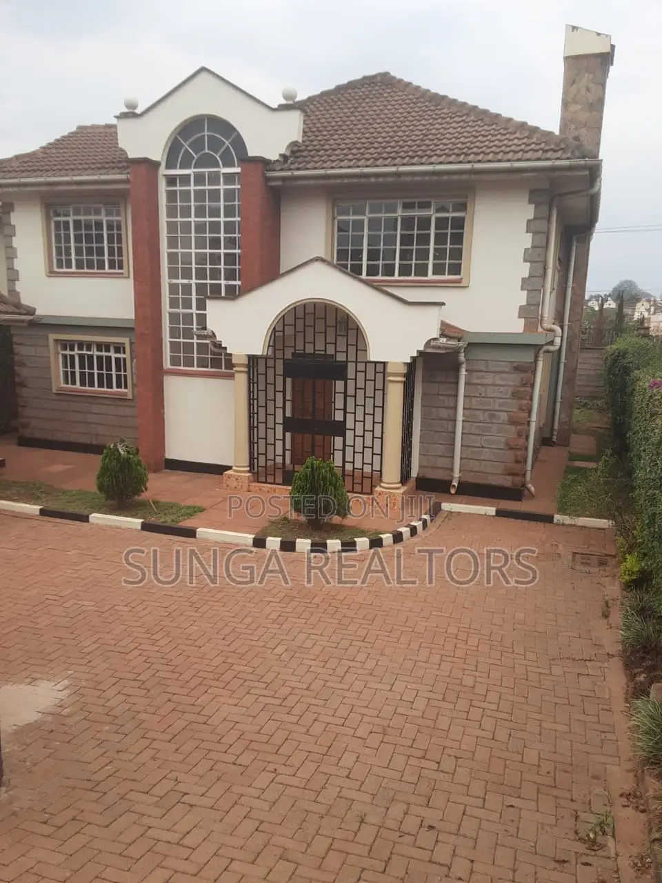 4bdrm House in Paradise Lost Rd., Runda for sale in Runda