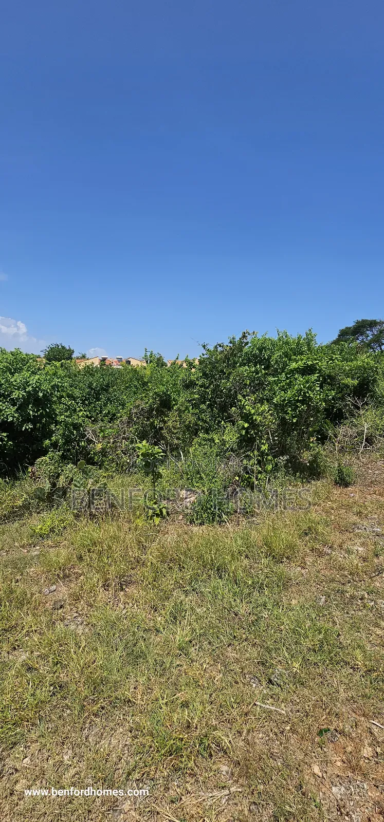 2 And Quarter Acre Piece Of Land On Sale Shanzu Mombasa in Shanzu