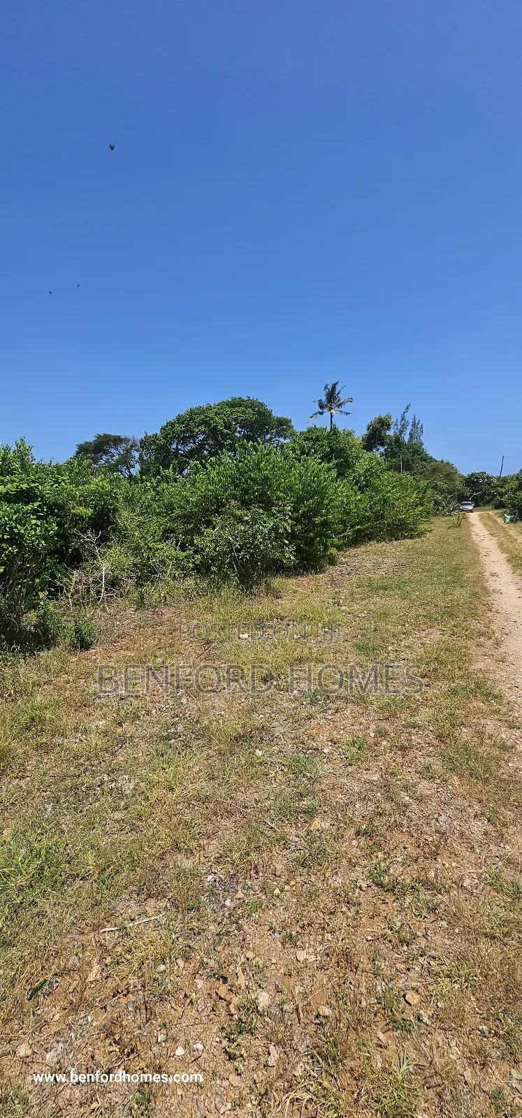 2 And Quarter Acre Piece Of Land On Sale Shanzu Mombasa in Shanzu