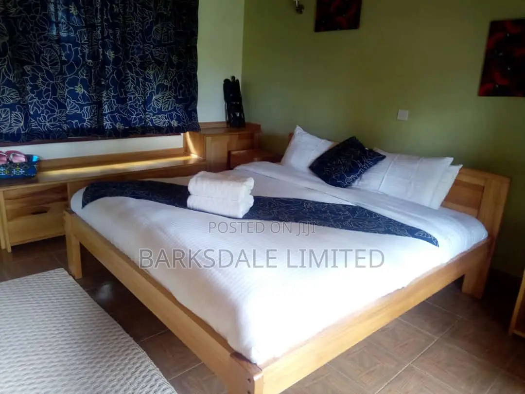 Gilgil Retreat Luxury Resort 2 Acres Tents Bar Restaurant Boardroom, in Elementaita