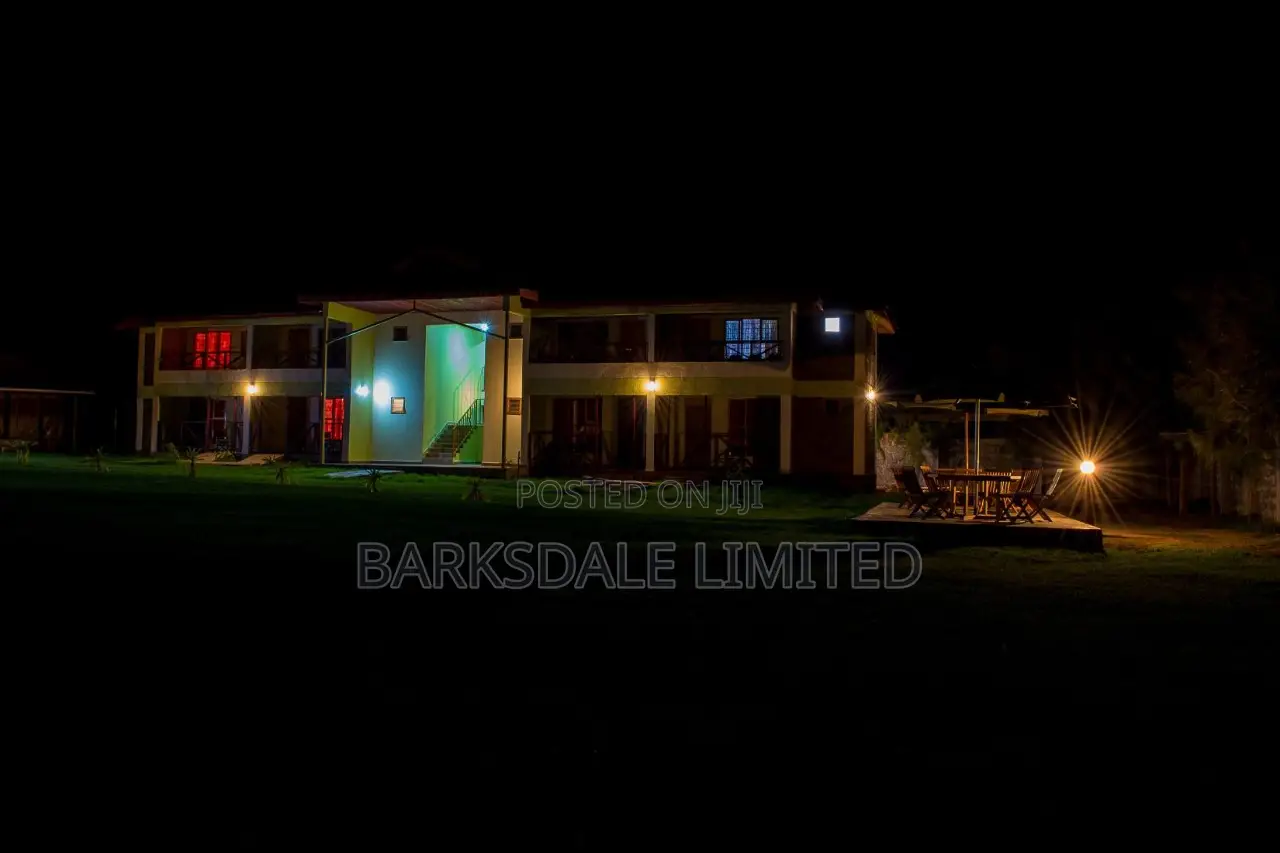 Gilgil Retreat Luxury Resort 2 Acres Tents Bar Restaurant Boardroom, in Elementaita