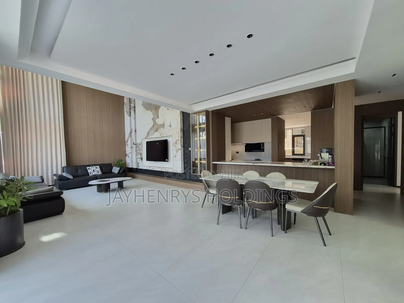 5bdrm House in Lavington for sale in Lavington
