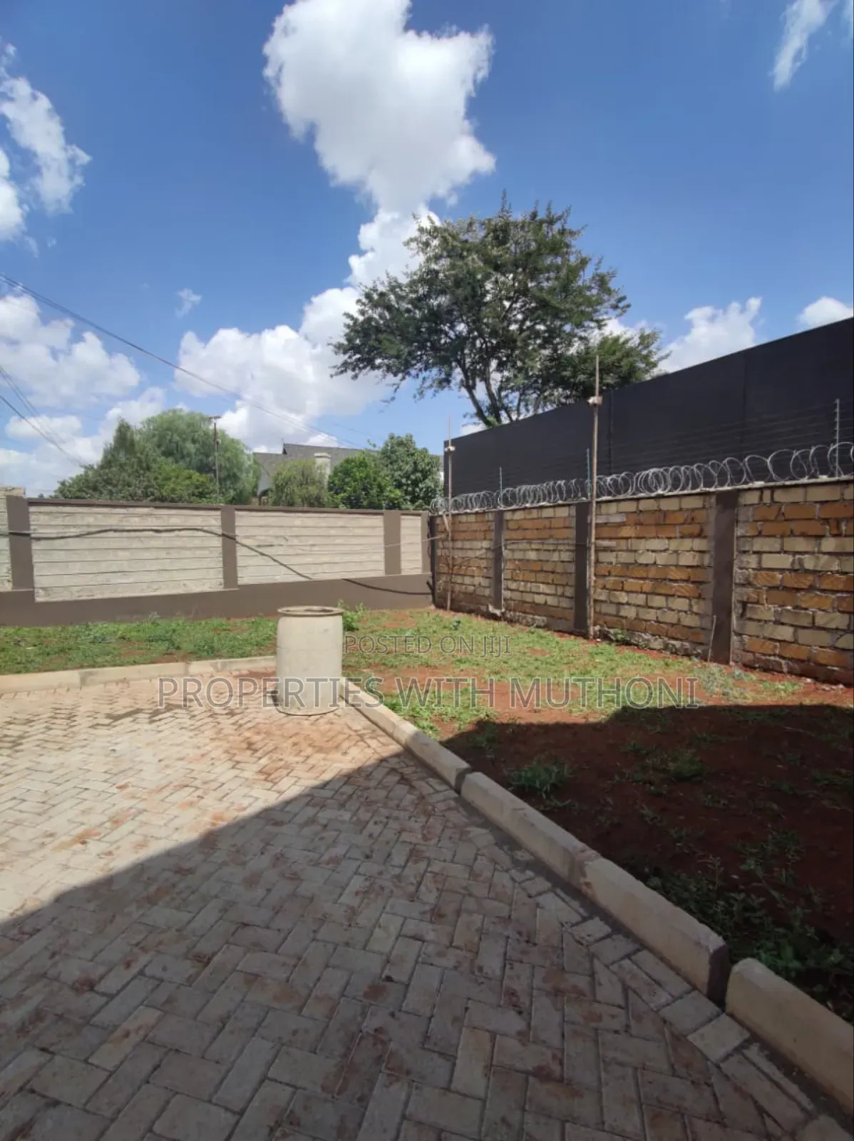 4bdrm Maisonette in Rimpa for sale in Rimpa