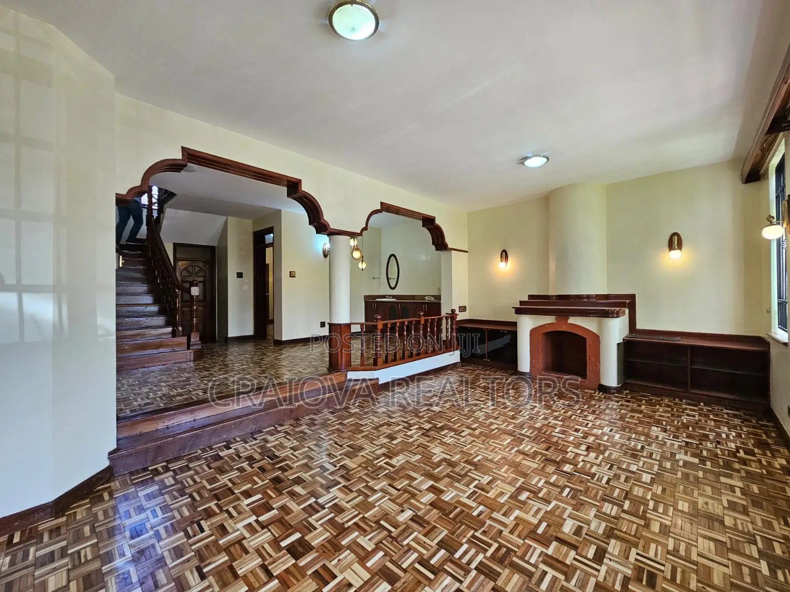 5bdrm Townhouse/Terrace in Lavington for sale in Lavington