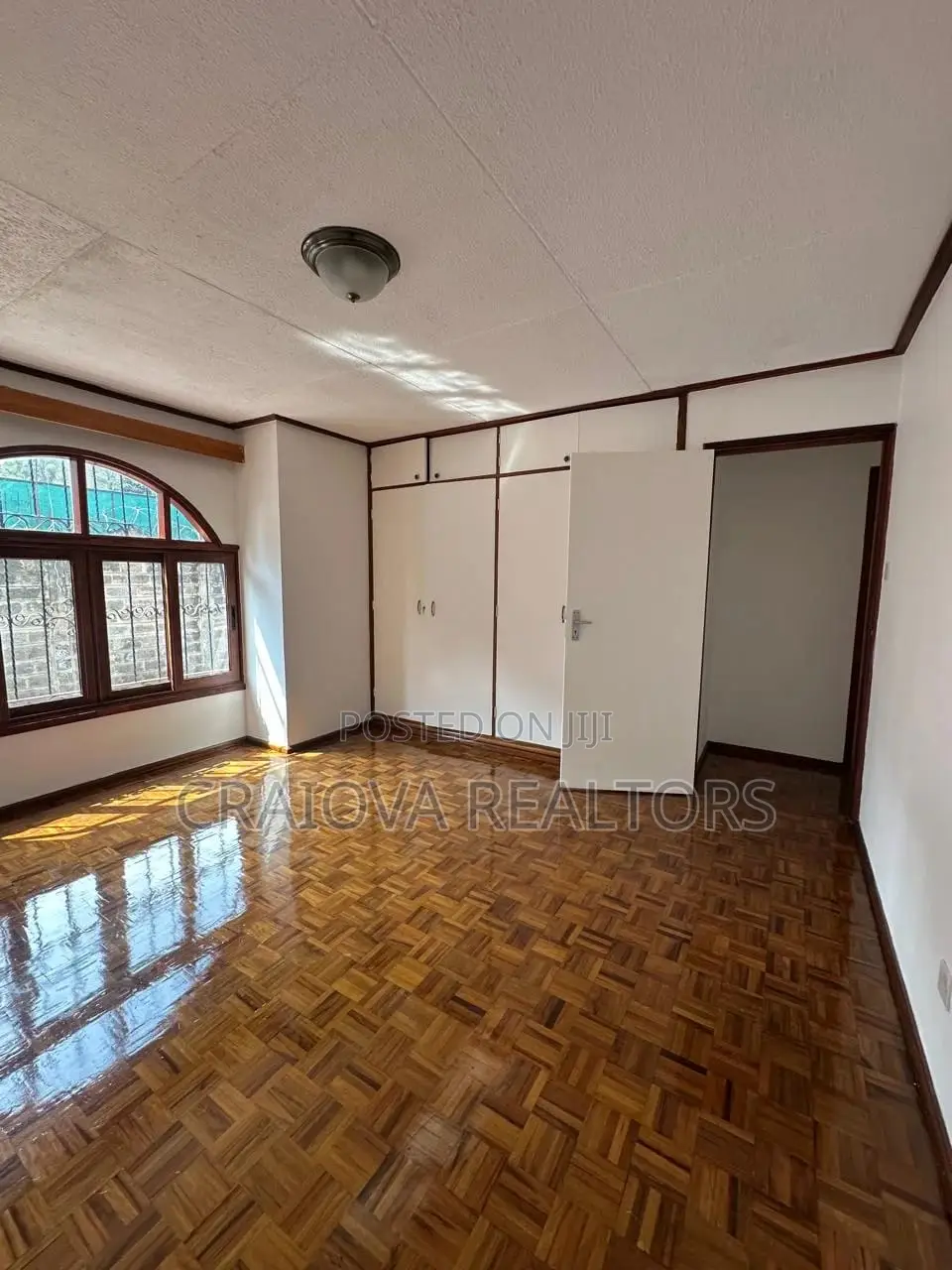 4bdrm Maisonette in Kileleshwa for sale in Kileleshwa