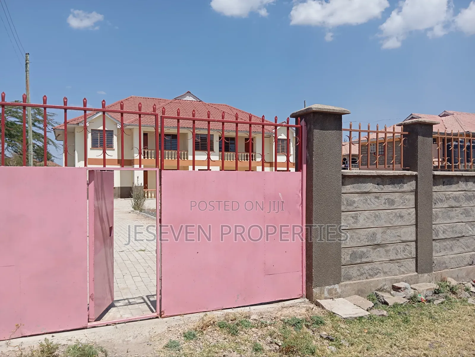 3bdrm Block of Flats in Syokimau, Gateway Mall Area for sale in Gateway Mall Area