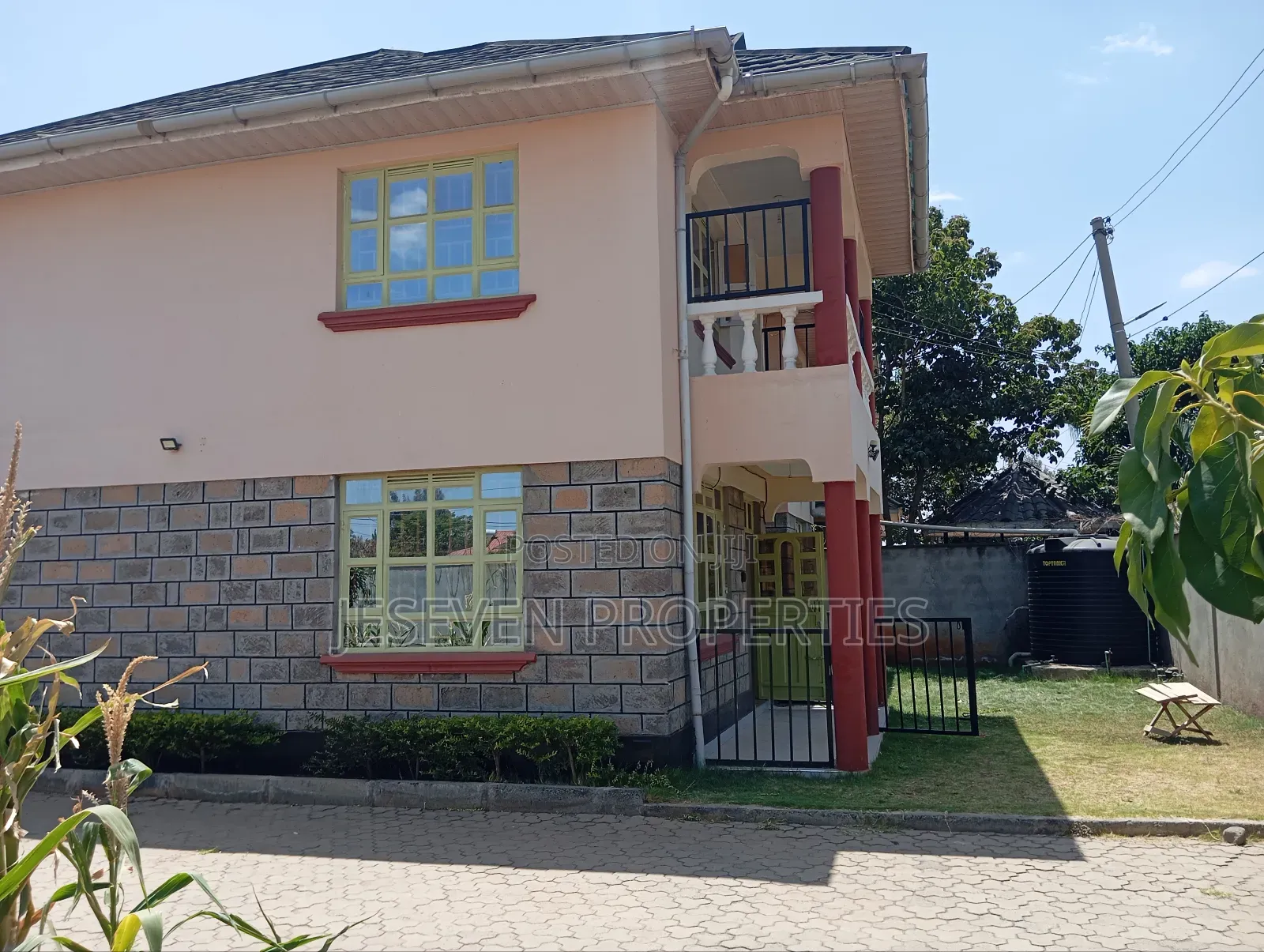 4bdrm Mansion in In A Gated Court, Gateway Mall Area for rent in Gateway Mall Area