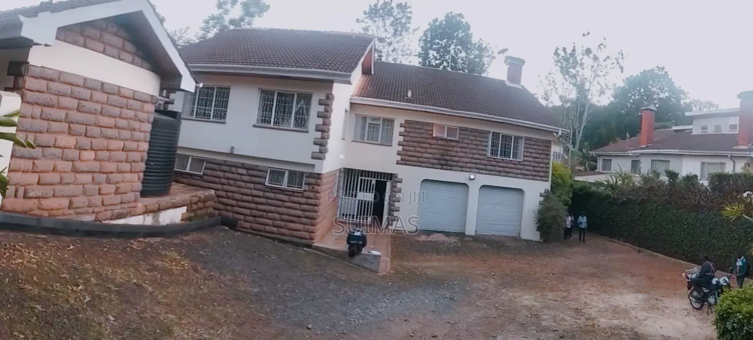 5bdrm Bungalow in Kitisuru for rent in Kitisuru