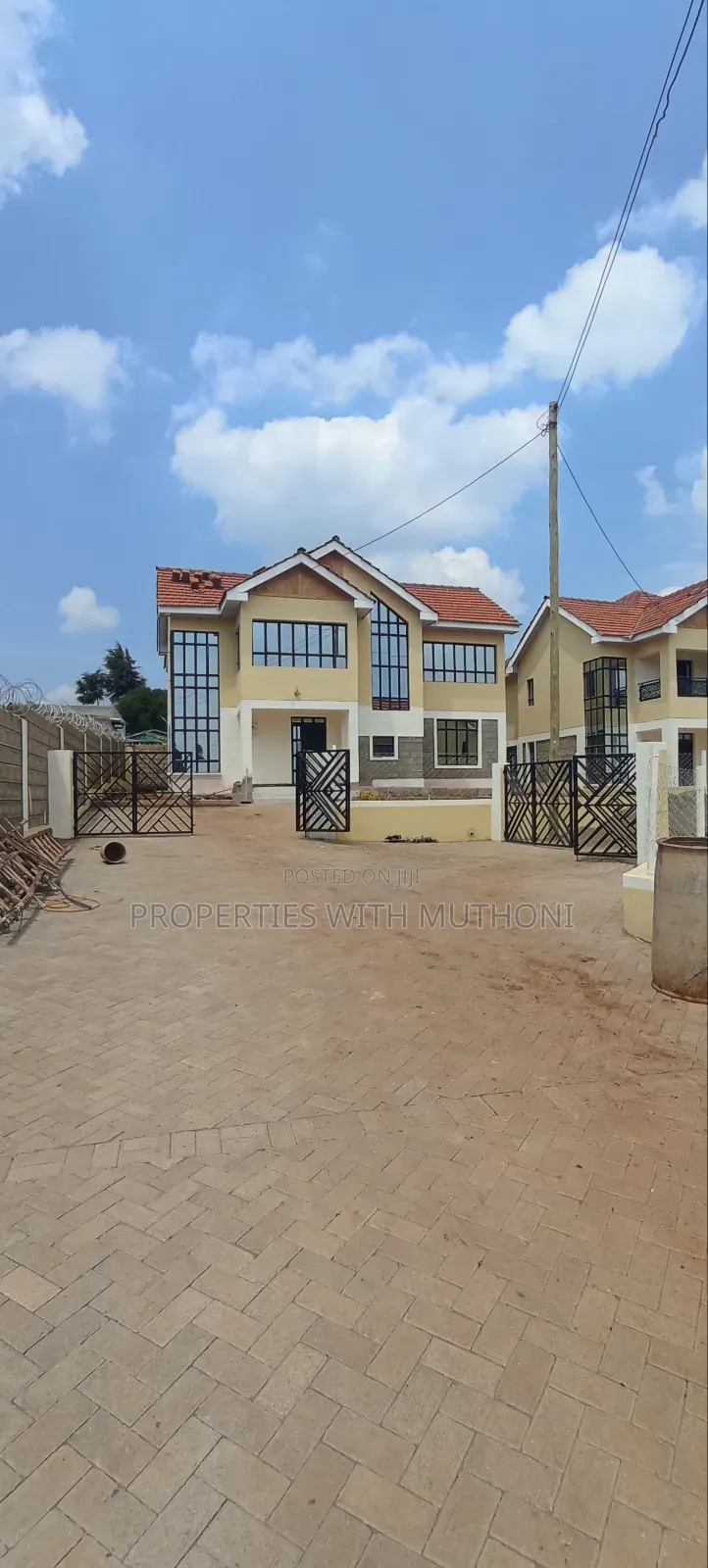 4 Bedrooms Maisonettes for Sale in Lusigetti (Rose Gate) in Karai