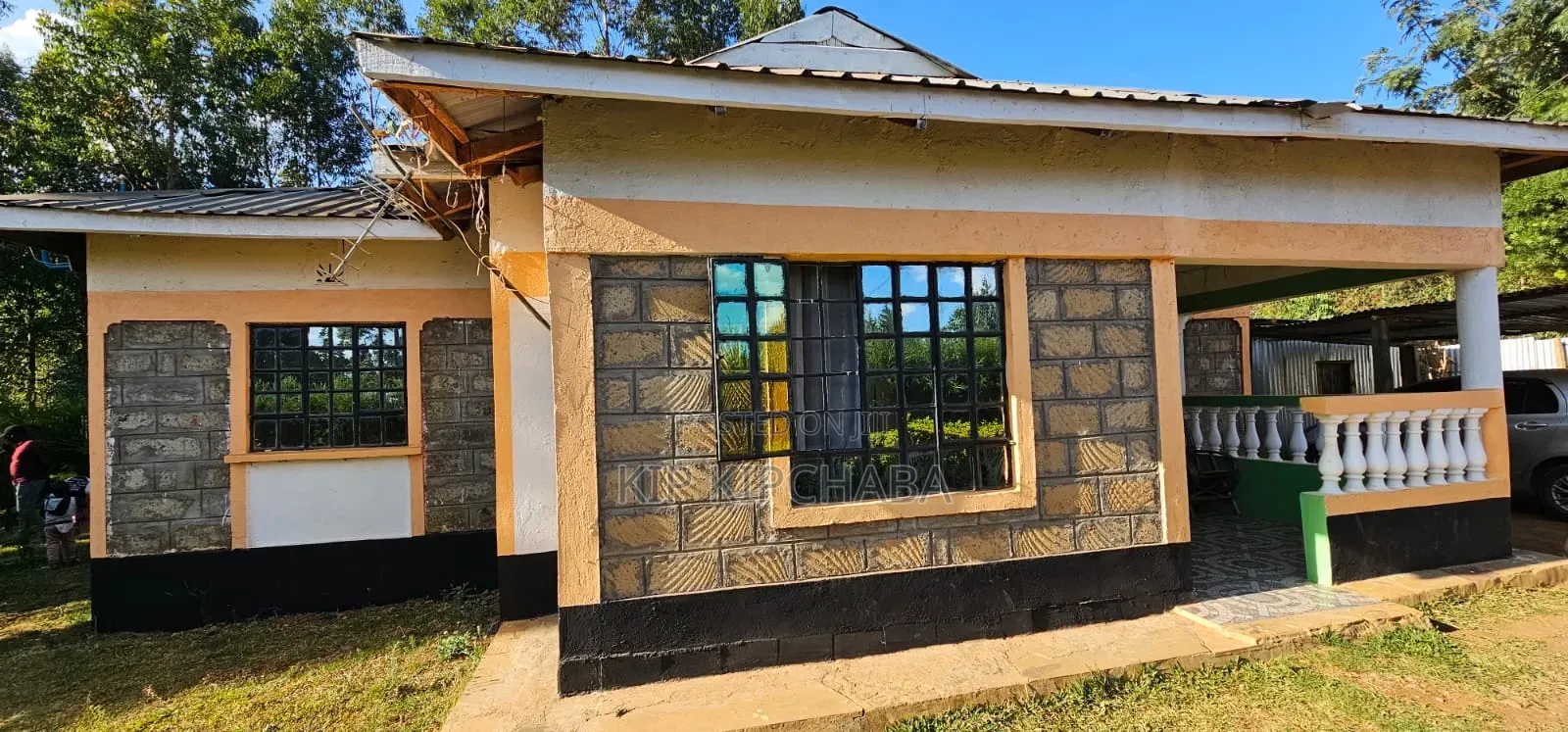 2bdrm Bungalow in Outspan, Racecourse for sale in Racecourse