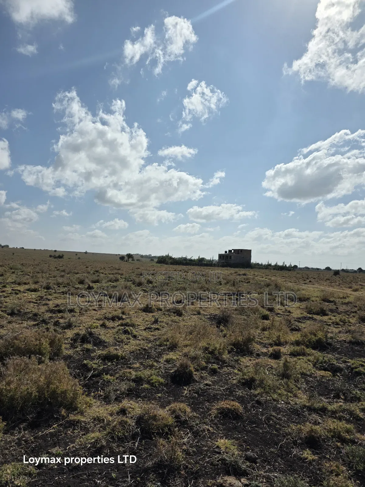 5 Acres for Sale Isinya Kiserian Roads Few Meters From the Tarmac. in Kitengela