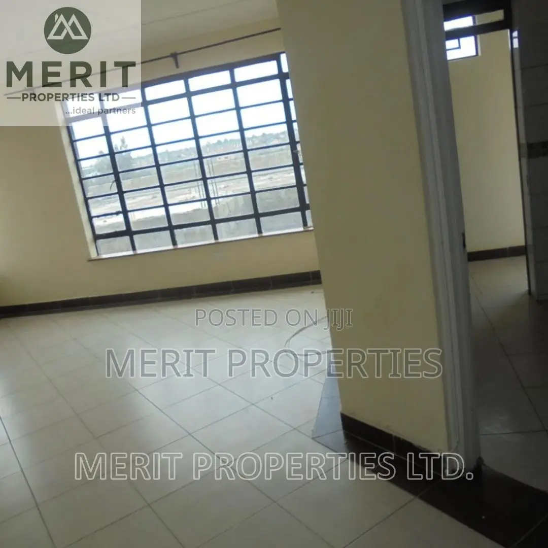 2bdrm Apartment in Palm Mews, Gateway Mall Area for sale in Gateway Mall Area