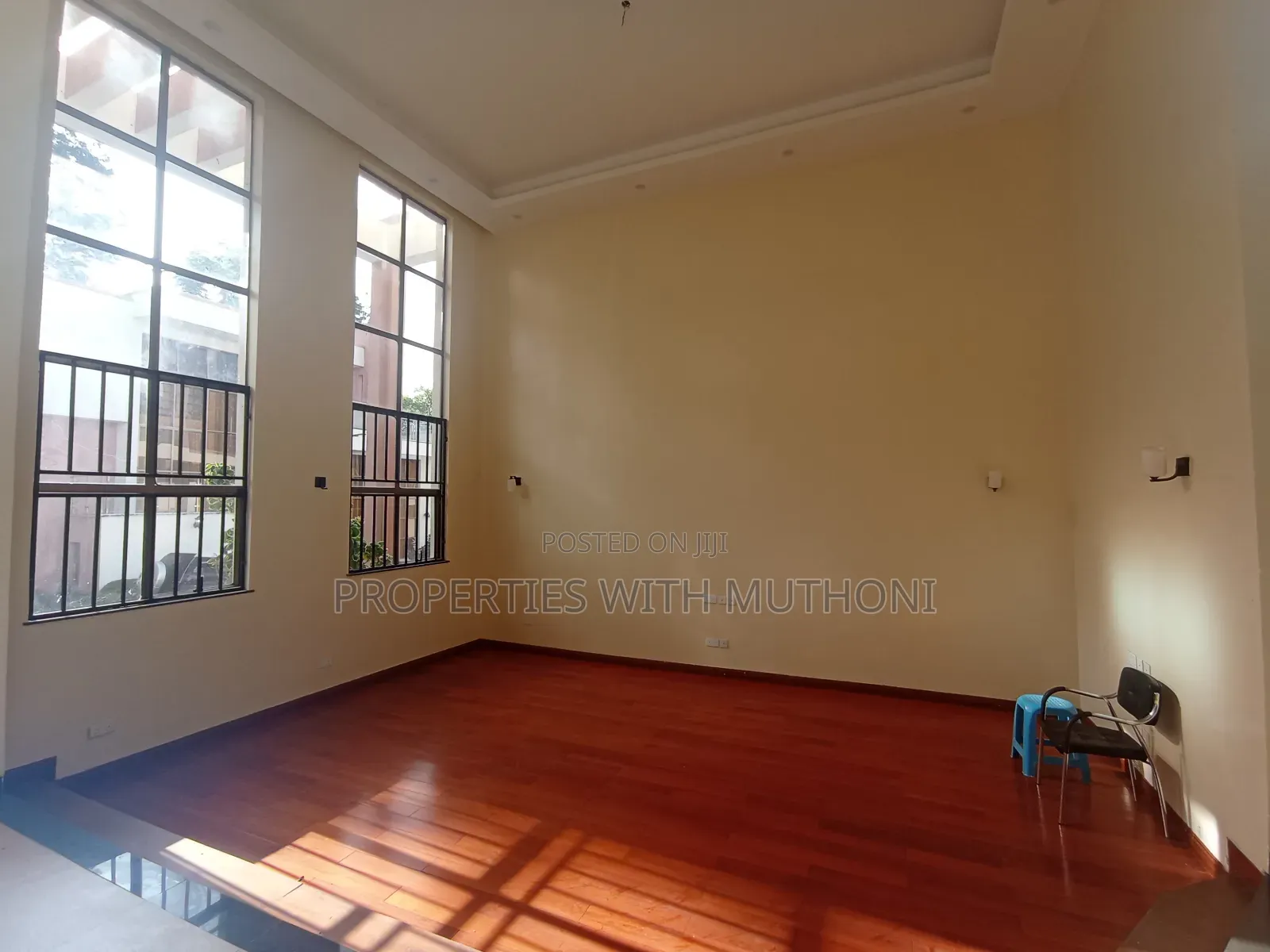 5bdrm Villa in Muthangari for sale in Muthangari