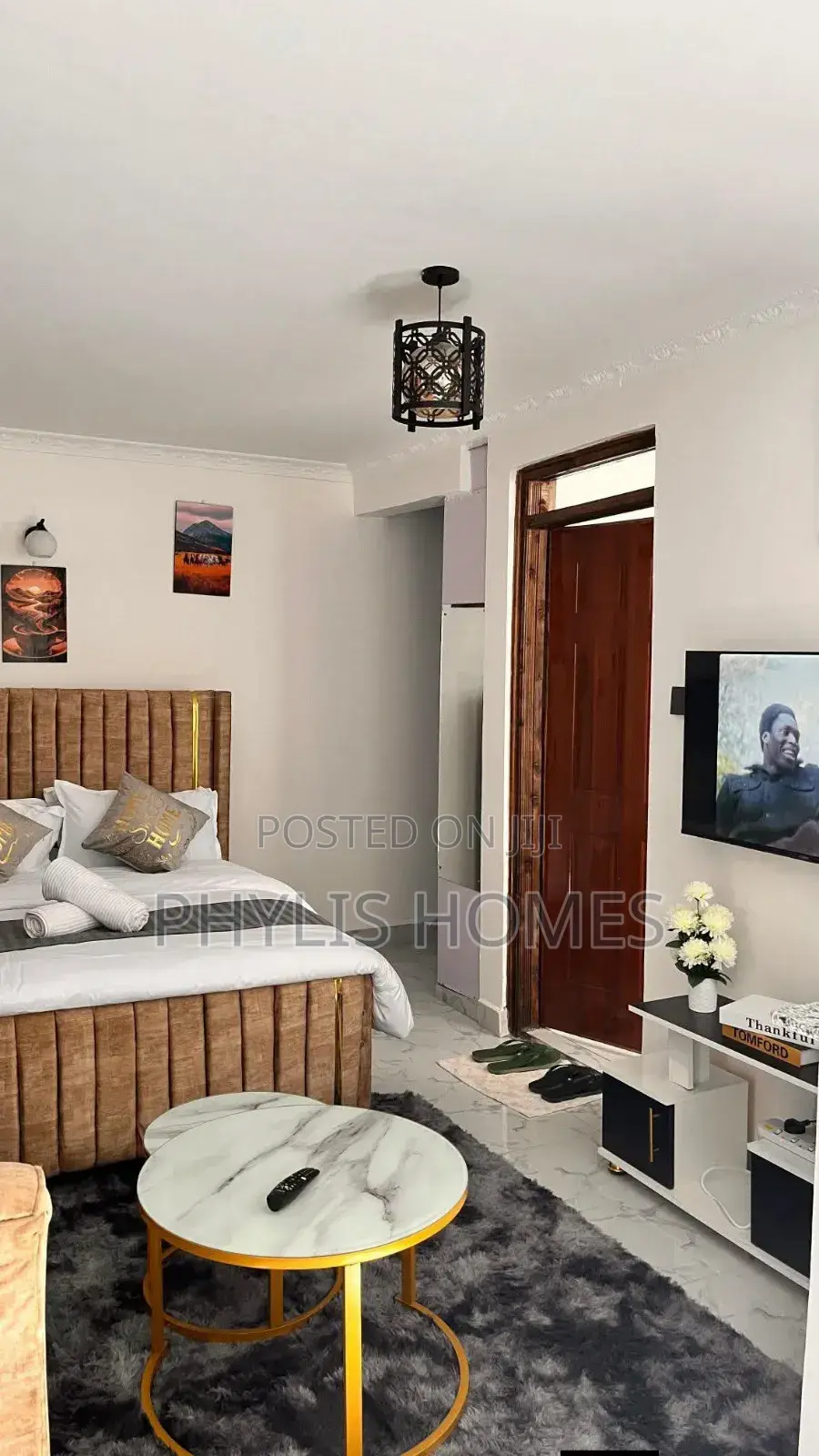 Spacious Studio Airbnb in South B in South B