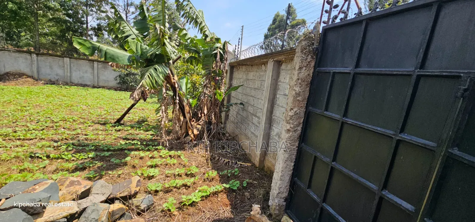 Commercial C1⁄4 Plot With Perimetre Wall for Sale Annex in Elgon View