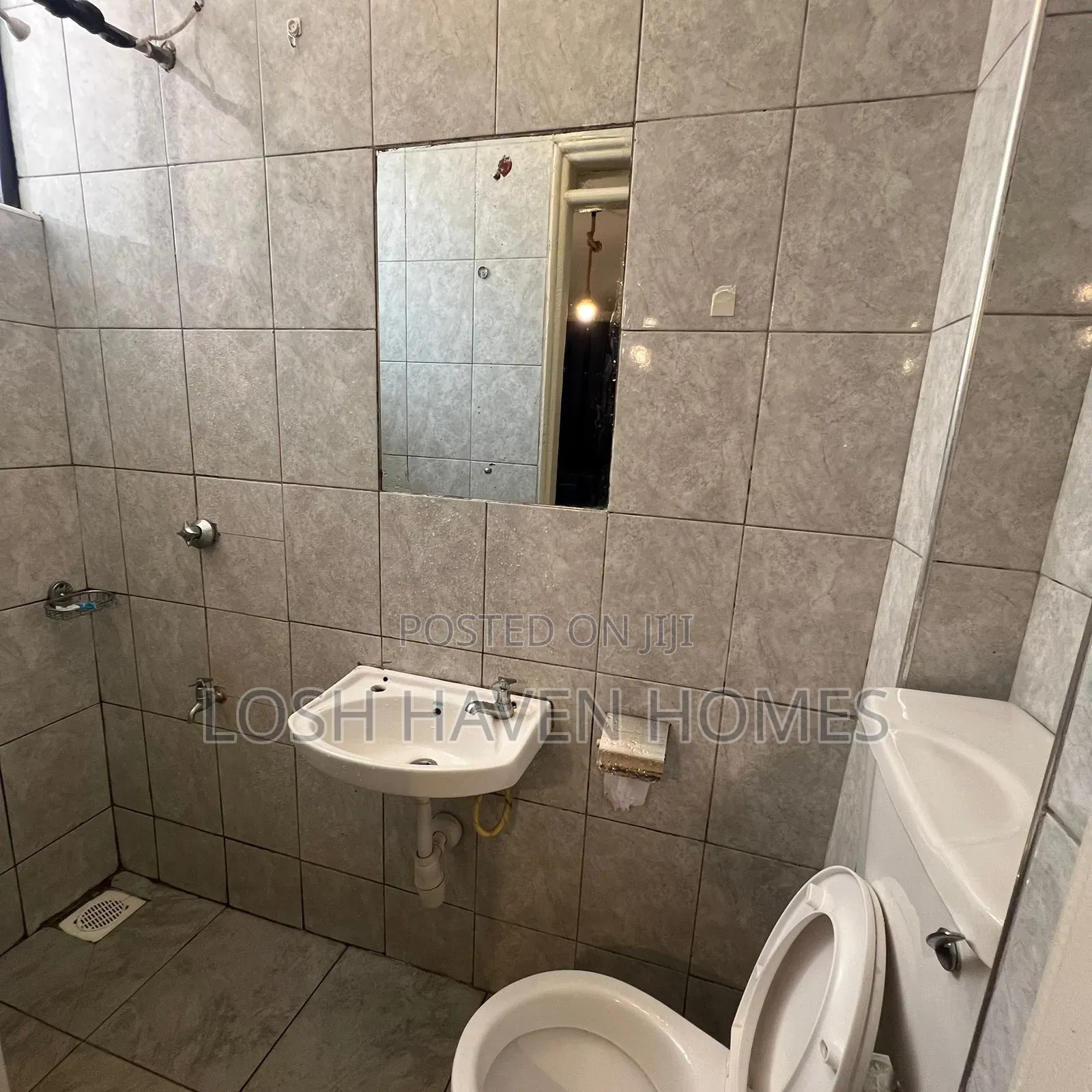 Spacious Clean and Affordable Studio Along Thika Road Roysambu in Roysambu