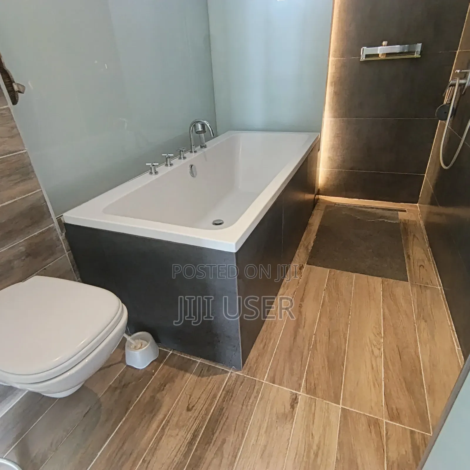 4bdrm Duplex in Parklands for rent in Parklands/Highridge