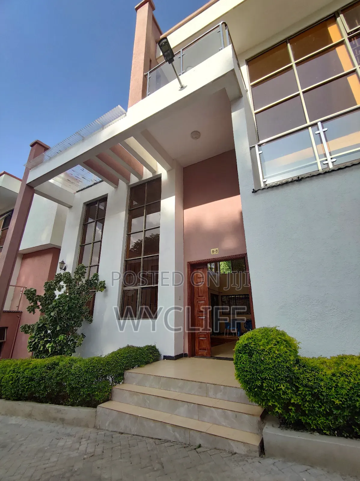 5bdrm Villa in Lavington for sale in Lavington