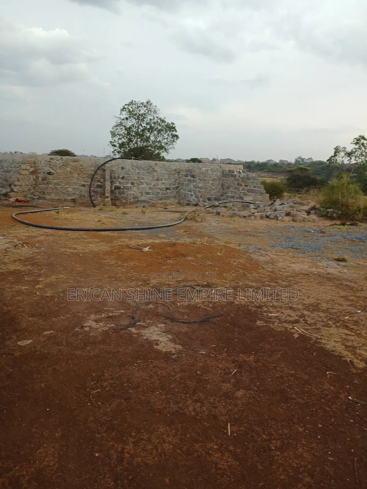 5 Acre for Sale in Kenyatta Road in Kimbo