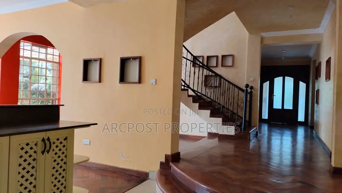4bdrm Mansion in Marist Lane, Karen C for sale in Karen C