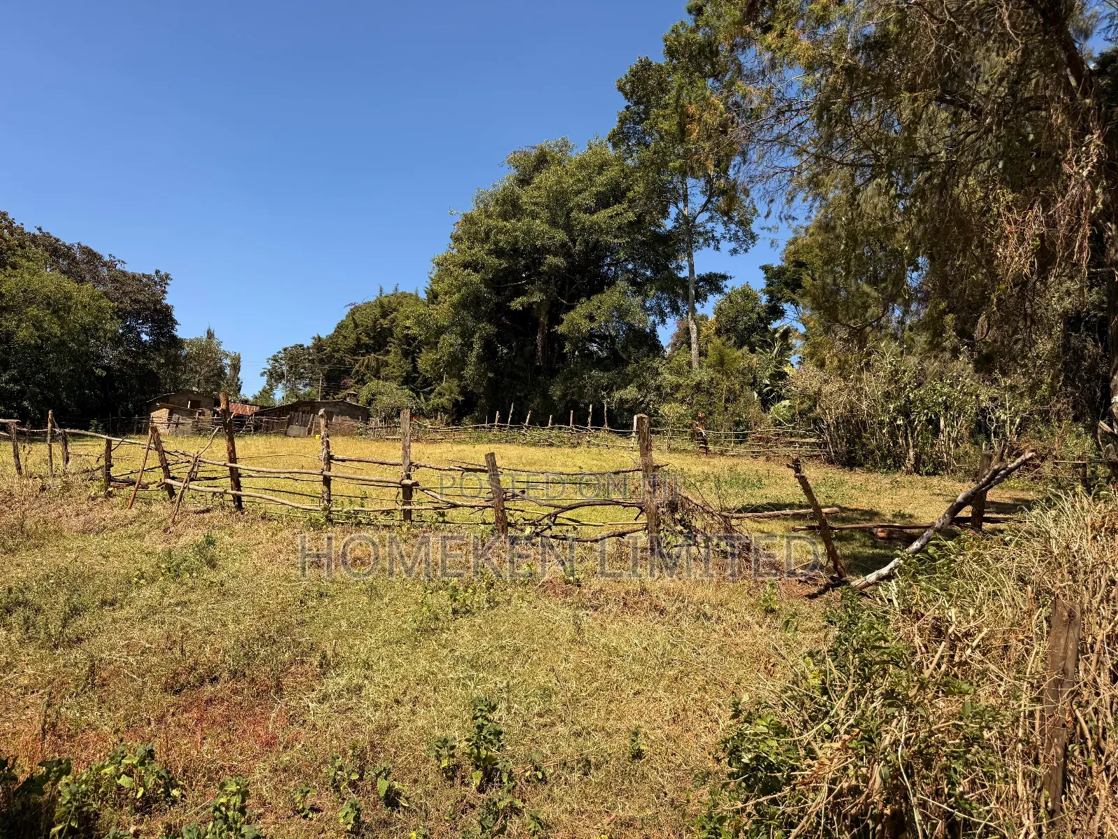 Tigon 6.36 Acres Land With an Old Colonial House on It in Tigoni
