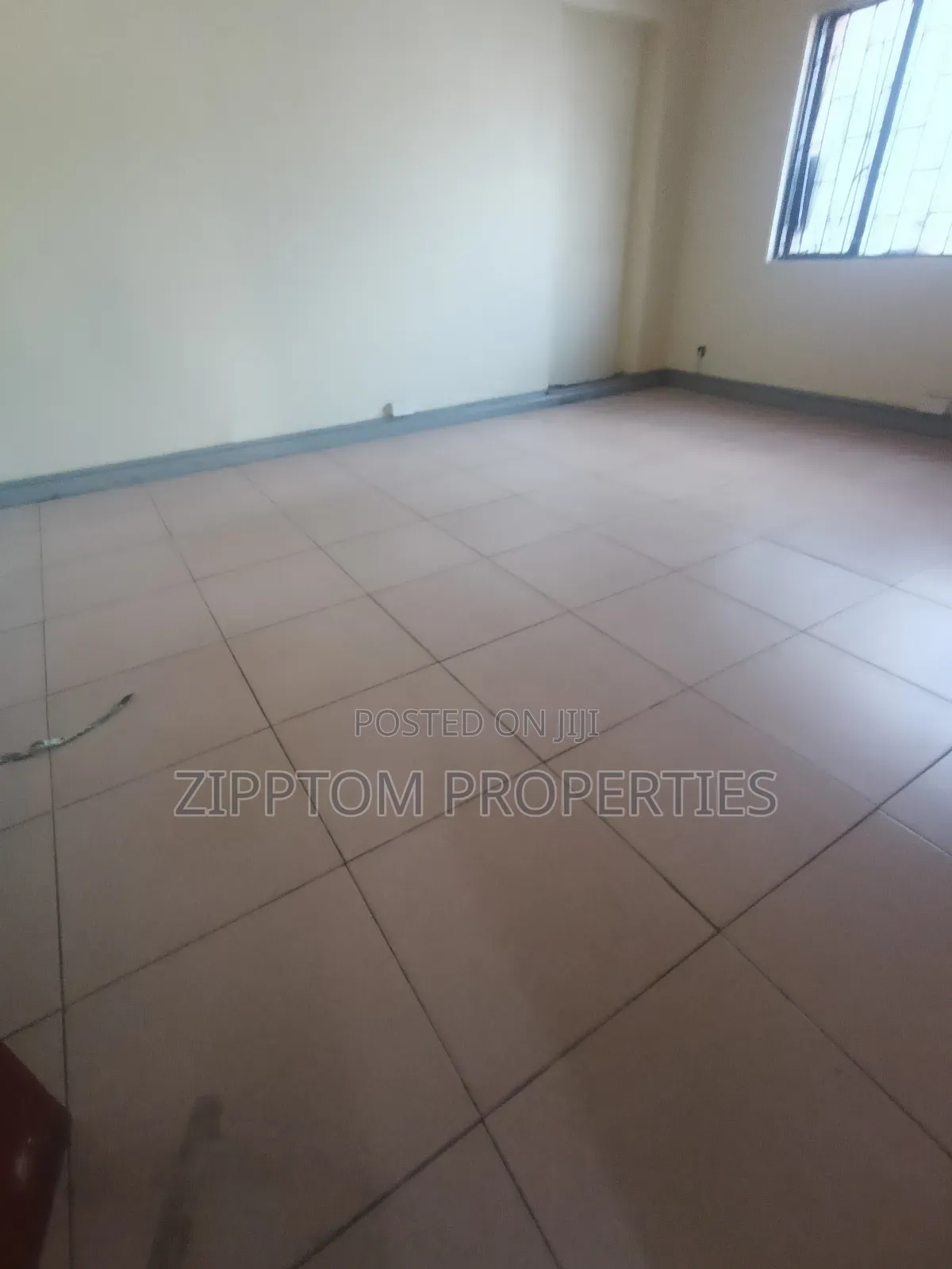 Ware House to Let in Industrial Area in Industrial Area (Nairobi)