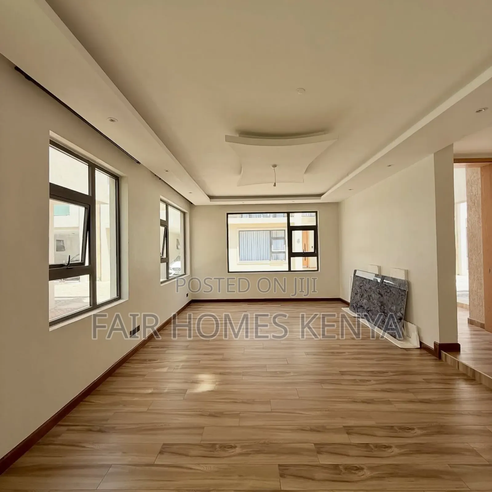 6bdrm Townhouse/Terrace in Lavington Green, Muthangari for sale in Muthangari