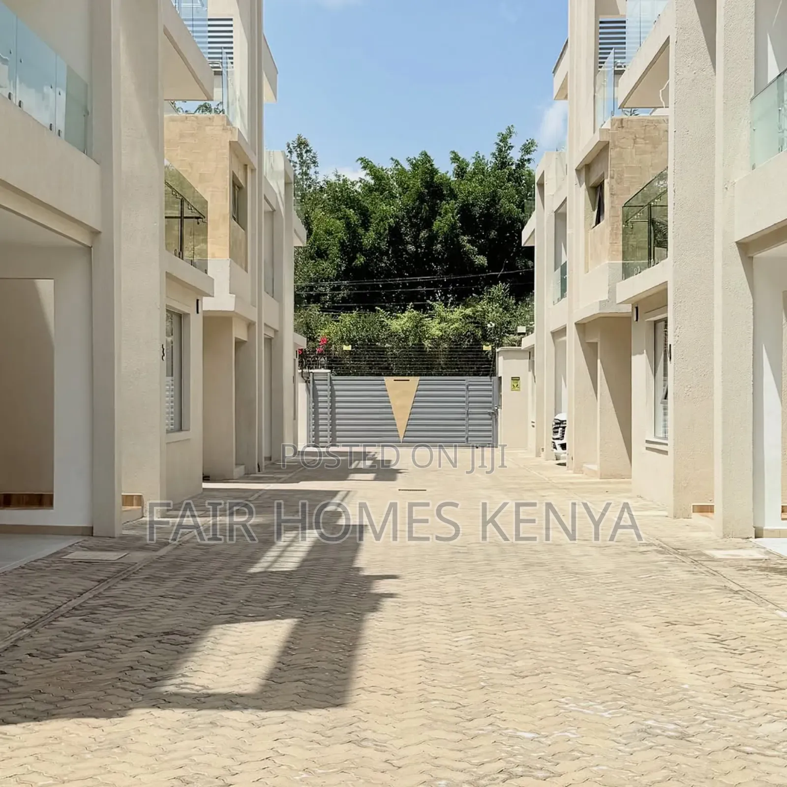 6bdrm Townhouse/Terrace in Lavington Green, Muthangari for sale in Muthangari