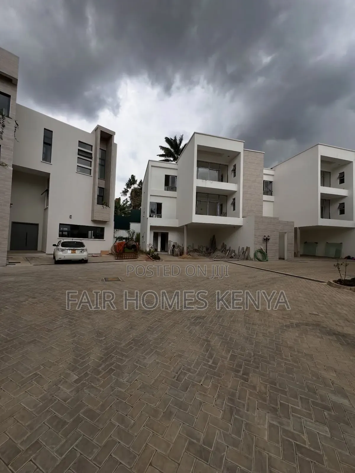 5bdrm Townhouse/Terrace in Lavington Green, Muthangari for sale in Muthangari