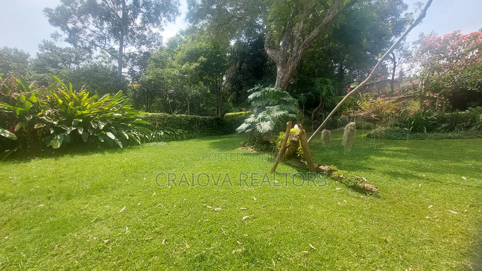 1 Acre Land for Sale in Ridgeways in Ridgeways