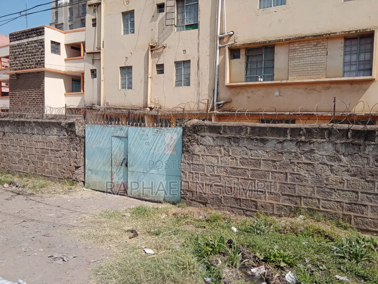 Commercial House for Sale in Pangani