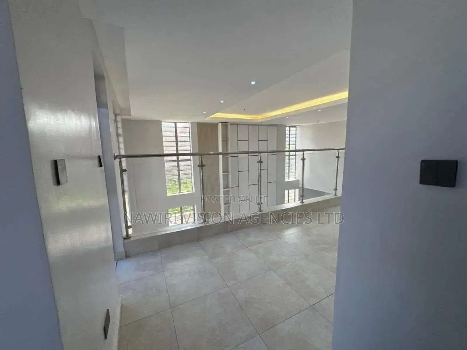 4bdrm Mansion in Membley for sale in Membley Estate