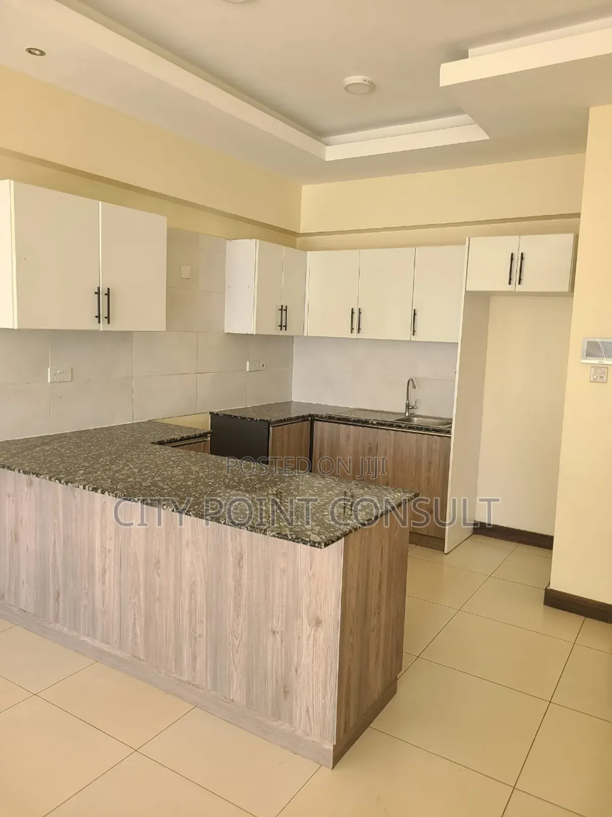 1bdrm Condo in Silverstone, Hurlingham for sale in Hurlingham