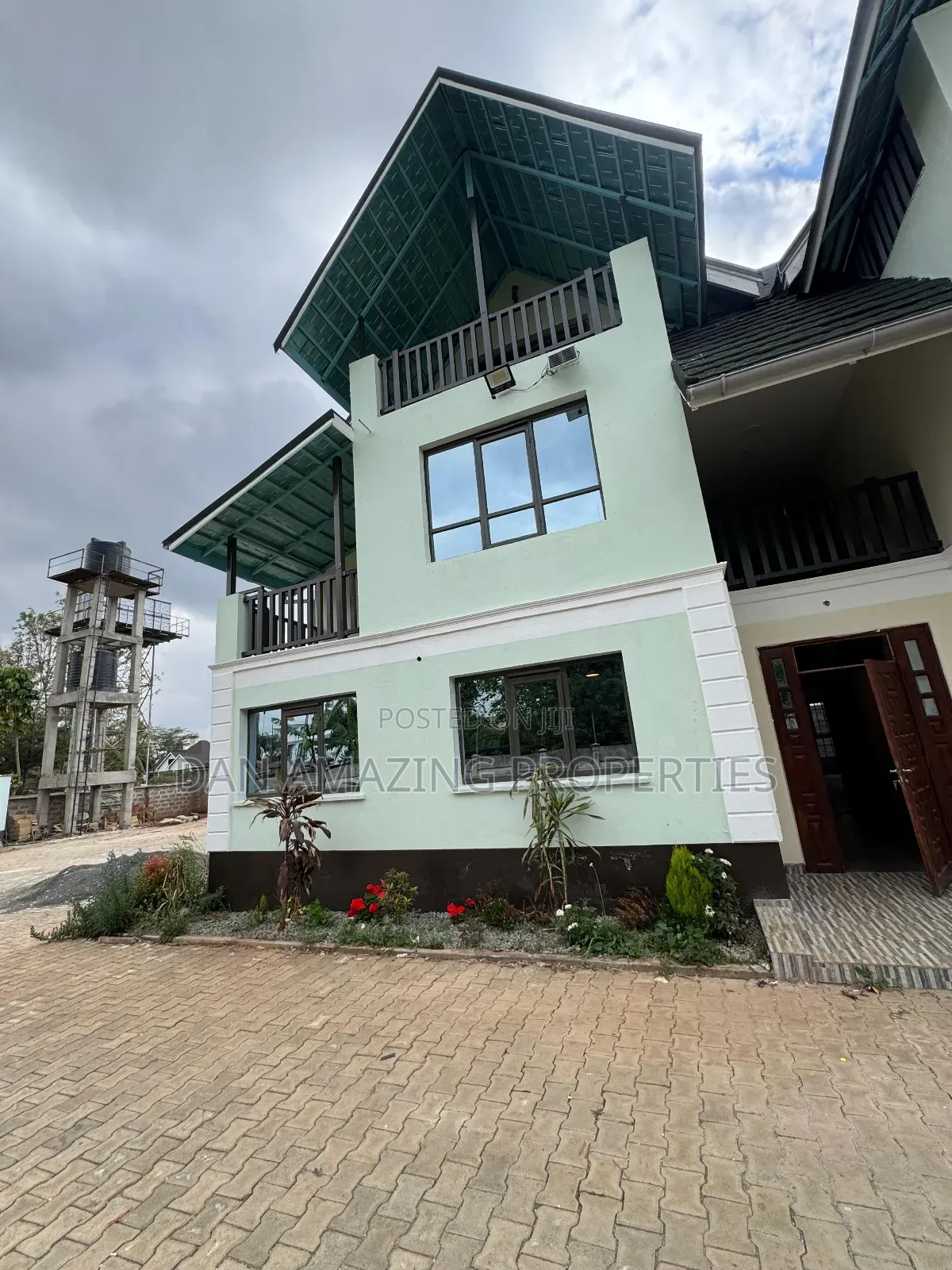 6bdrm Maisonette in Karen Plains On 3/4 for sale in Karen